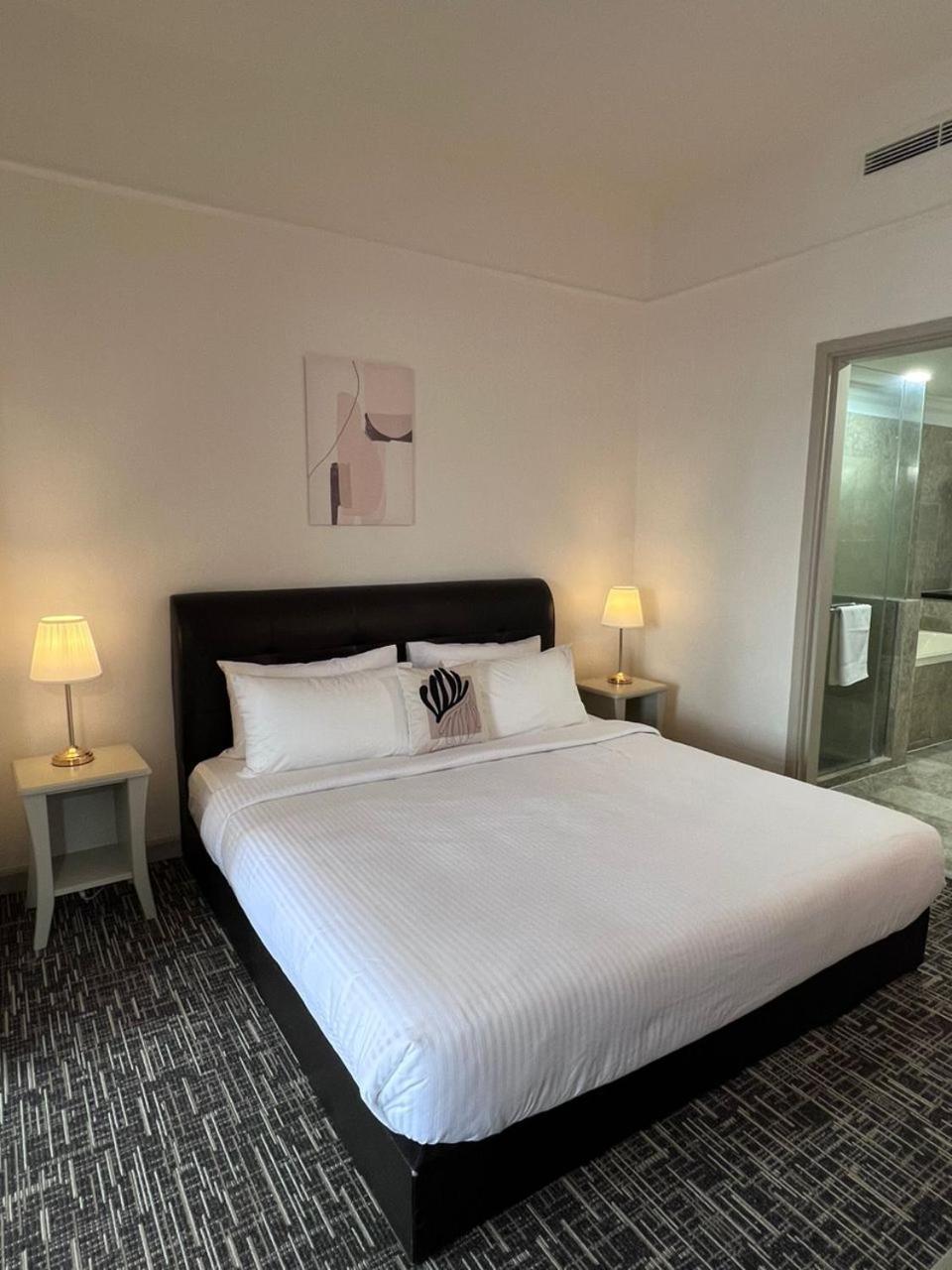 Luxhouz Suites At Times Square Kuala Lumpur Kültér fotó